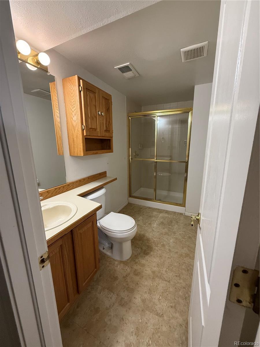 MLS Image #24 for 2619 s iris court,lakewood, Colorado