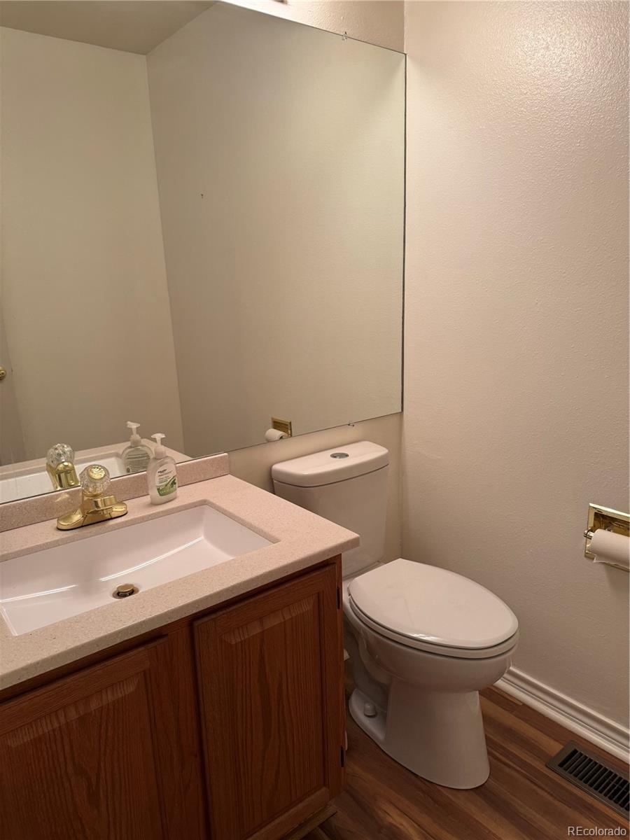MLS Image #3 for 2619 s iris court,lakewood, Colorado