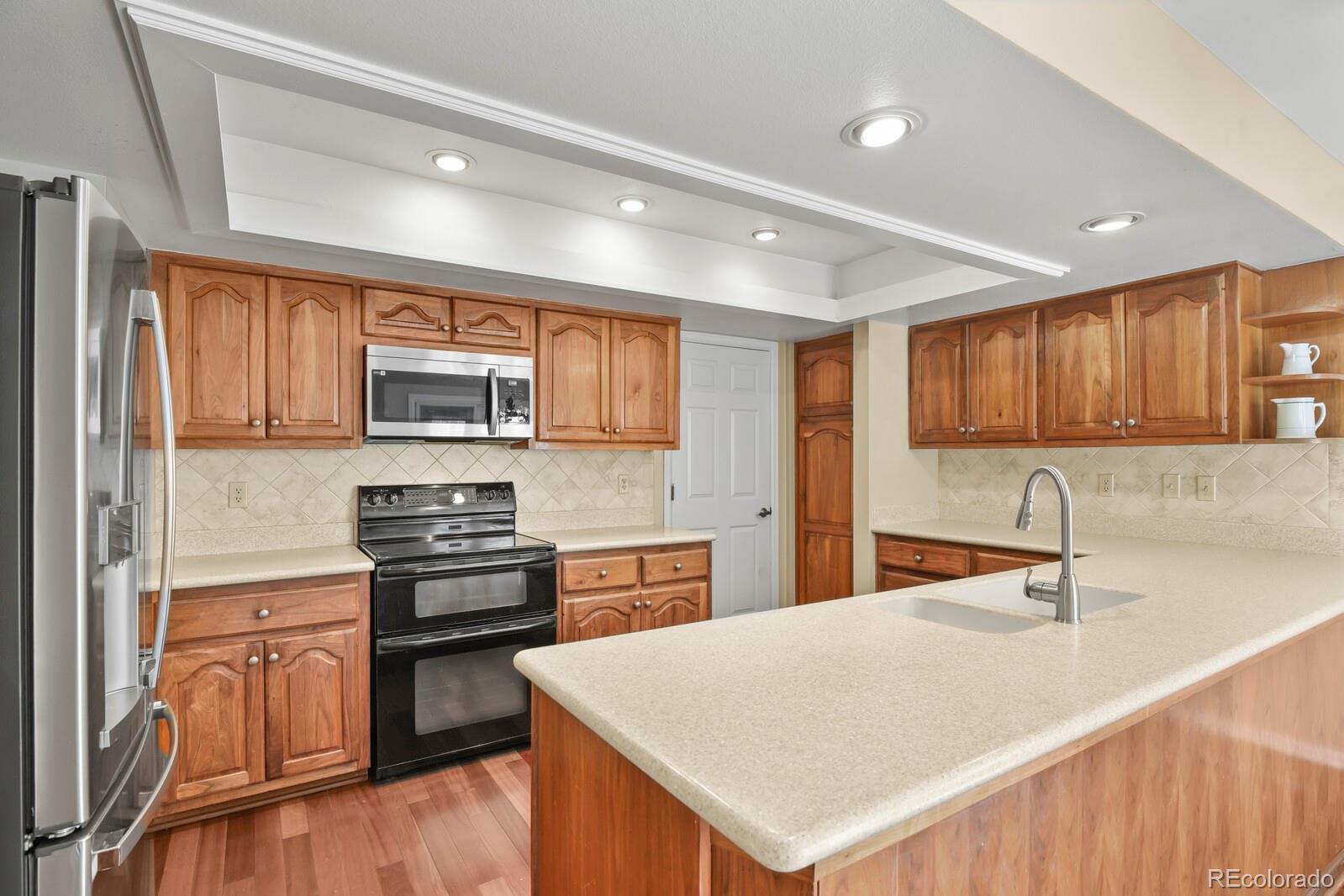 MLS Image #12 for 4530 s verbena street,denver, Colorado