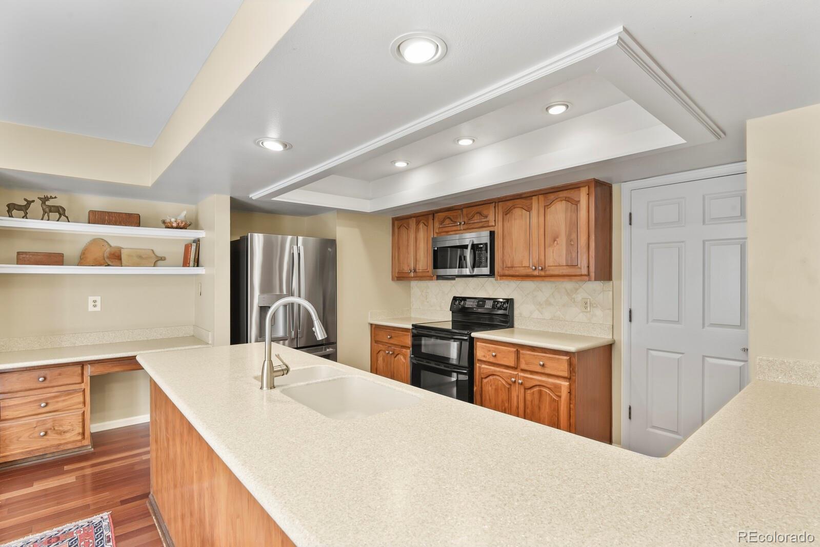 MLS Image #14 for 4530 s verbena street,denver, Colorado