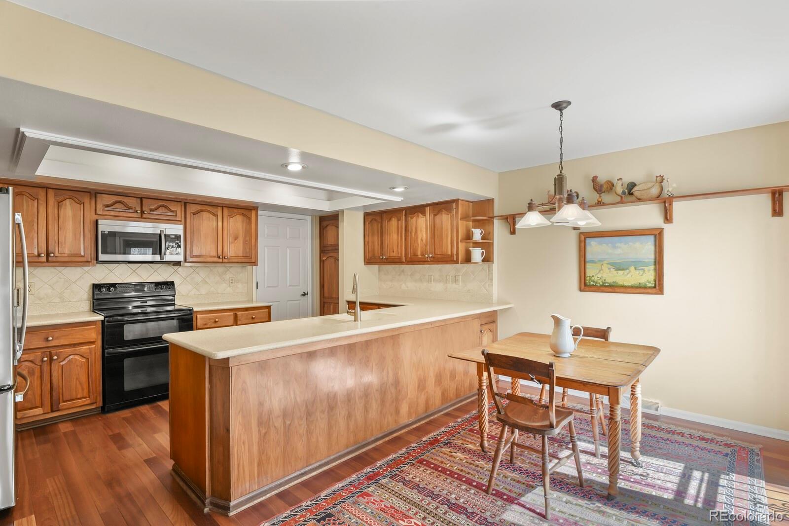 MLS Image #15 for 4530 s verbena street,denver, Colorado
