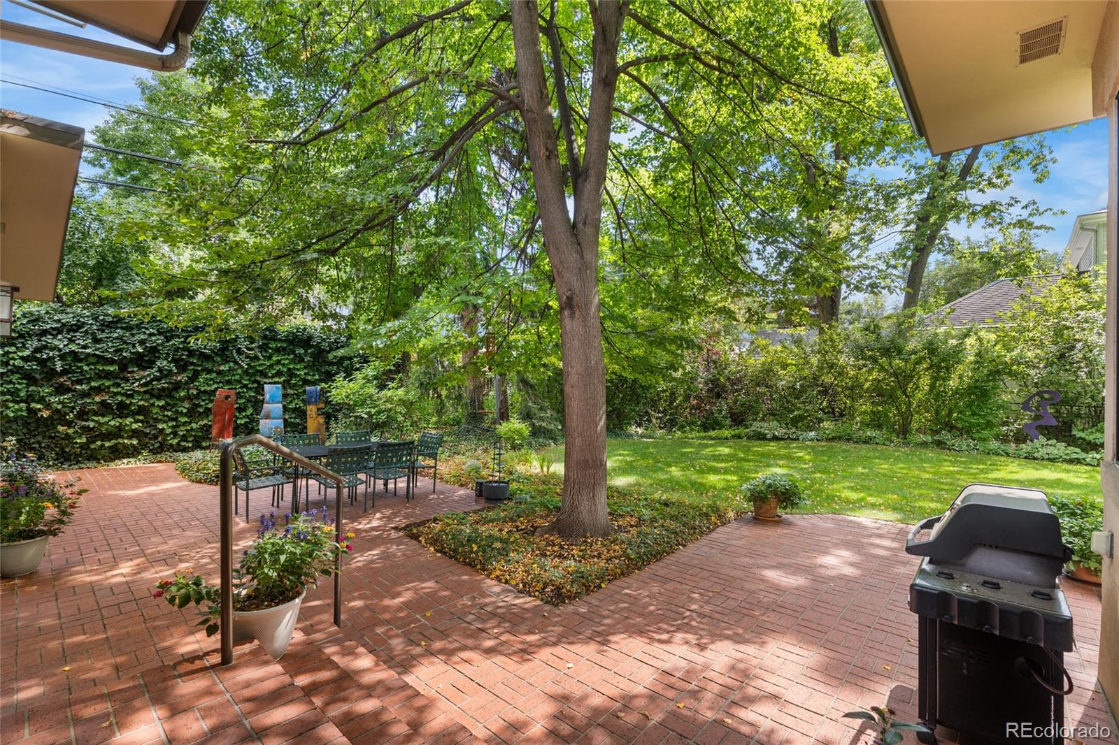 MLS Image #16 for 444  cherry street,denver, Colorado