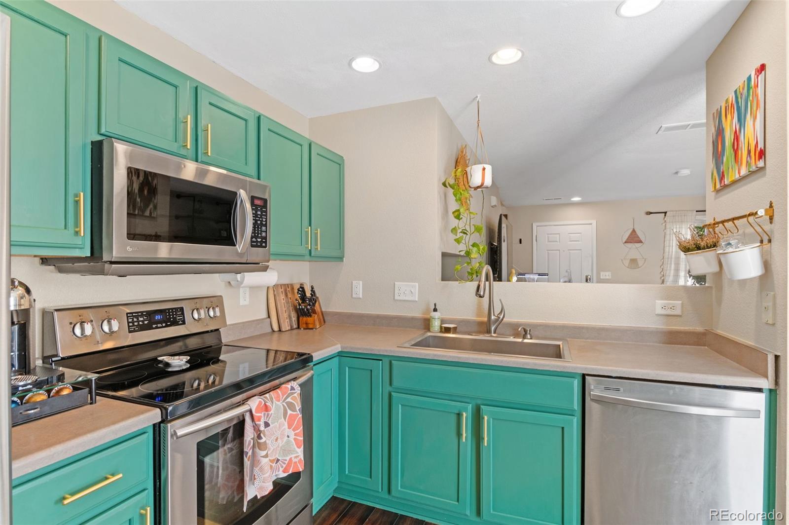 MLS Image #10 for 4688 s swadley way,morrison, Colorado