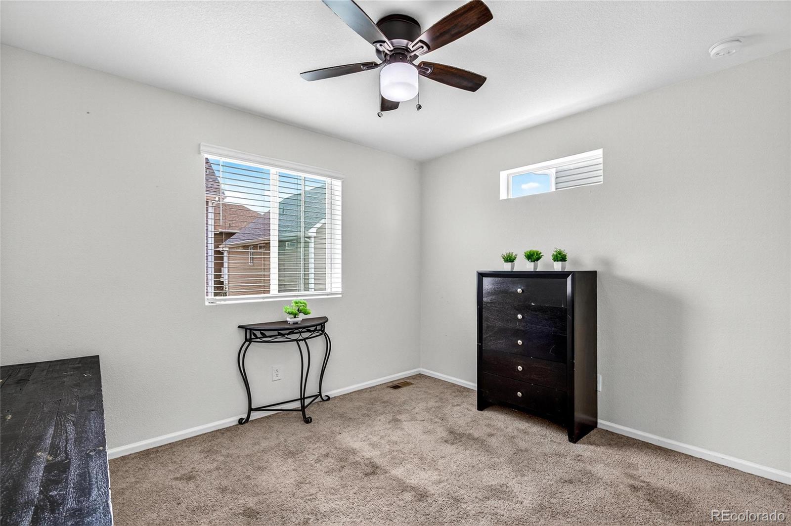 MLS Image #11 for 18592 e 54th avenue,denver, Colorado