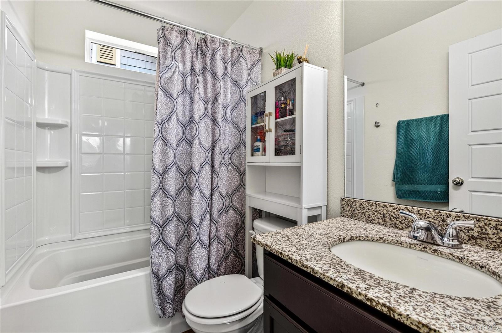MLS Image #20 for 18592 e 54th avenue,denver, Colorado