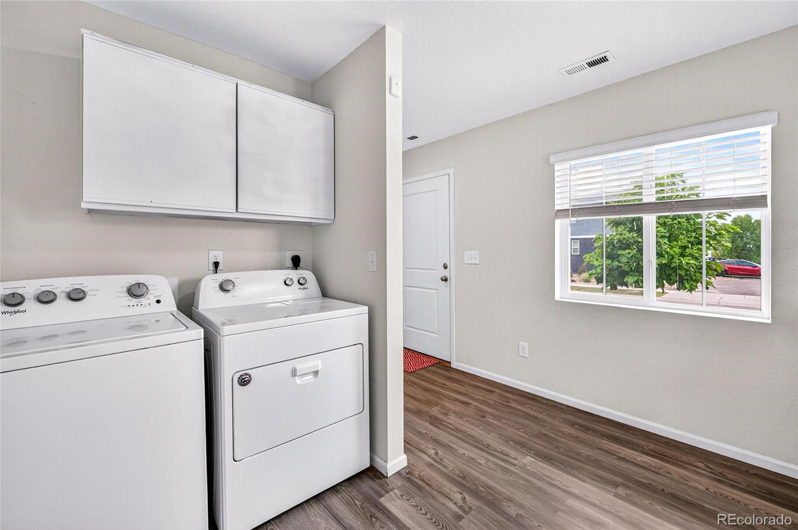 MLS Image #3 for 18592 e 54th avenue,denver, Colorado