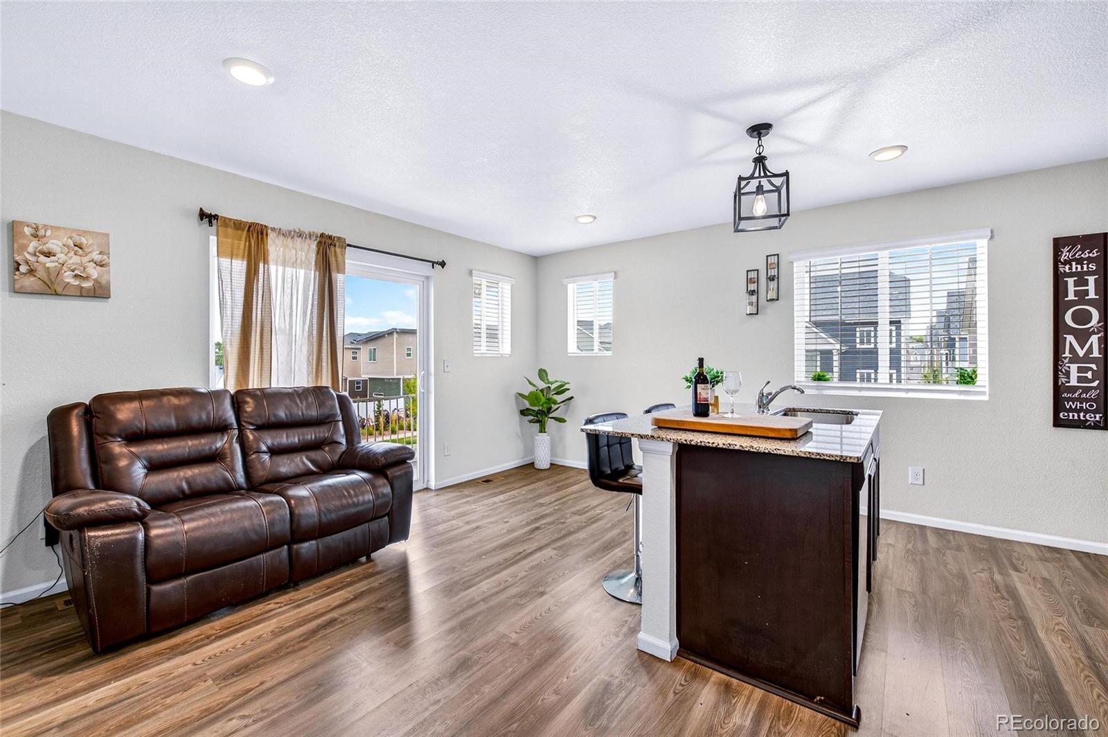 MLS Image #5 for 18592 e 54th avenue,denver, Colorado
