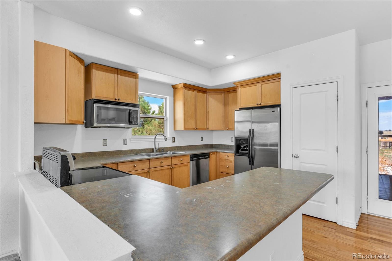 MLS Image #6 for 1201 e paramount drive,pueblo, Colorado