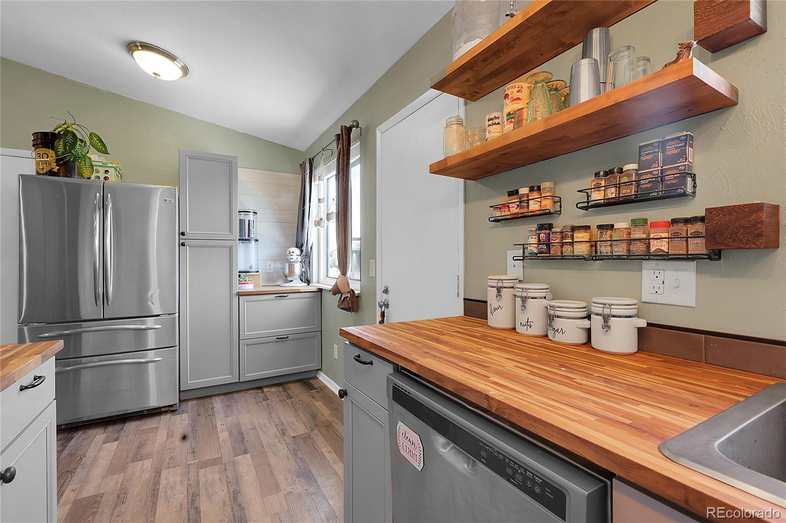 MLS Image #0 for 4054 s quintero way,aurora, Colorado