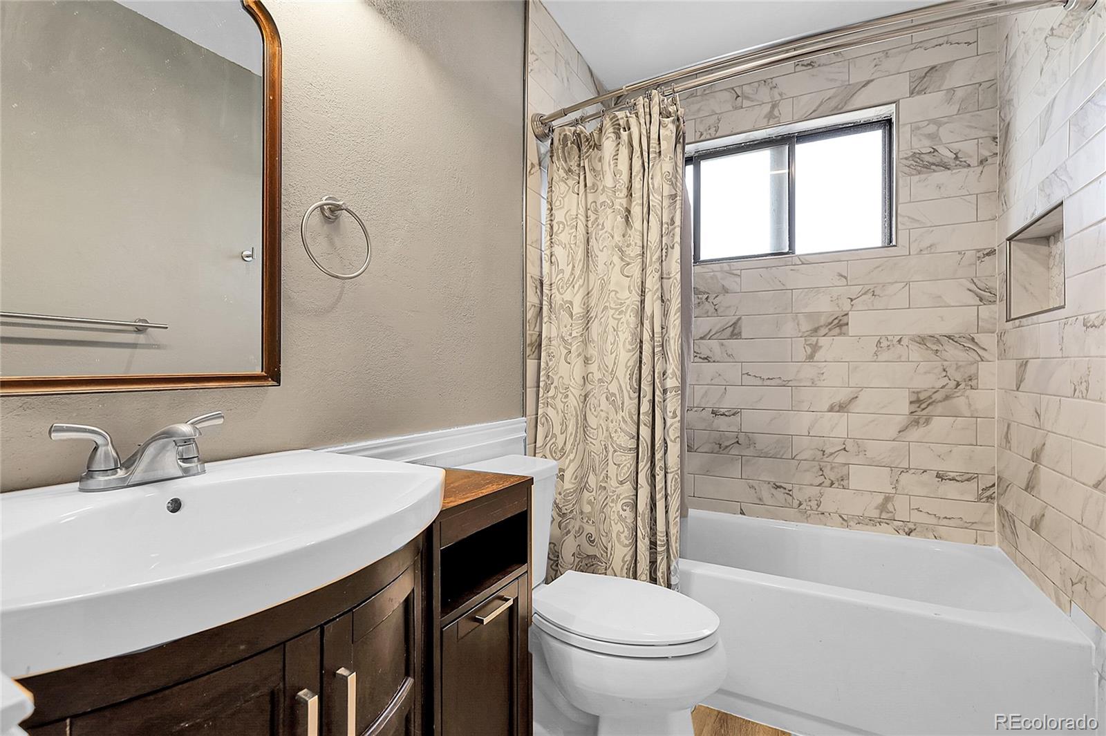 MLS Image #3 for 4054 s quintero way,aurora, Colorado