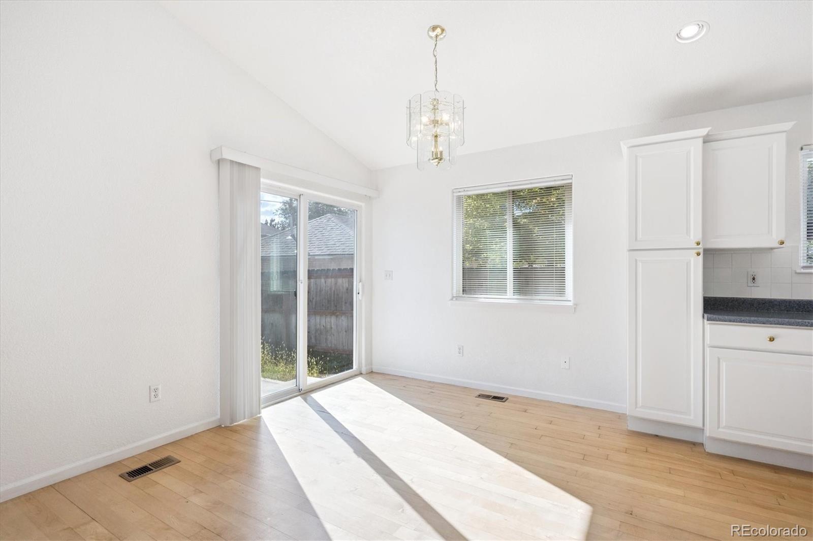 MLS Image #4 for 894 s krameria street,denver, Colorado