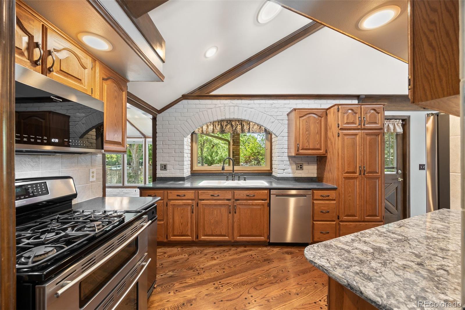 MLS Image #14 for 7698 s cove circle ,centennial, Colorado