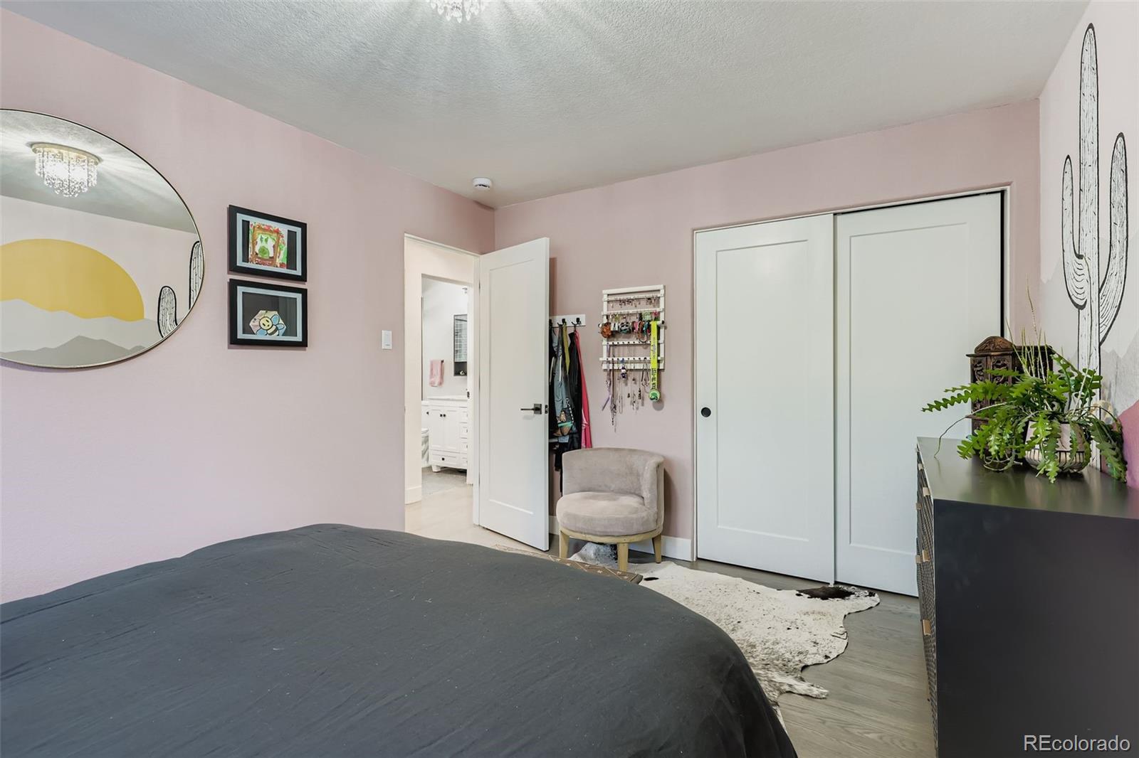 MLS Image #14 for 5219 e martin luther king jr boulevard,denver, Colorado