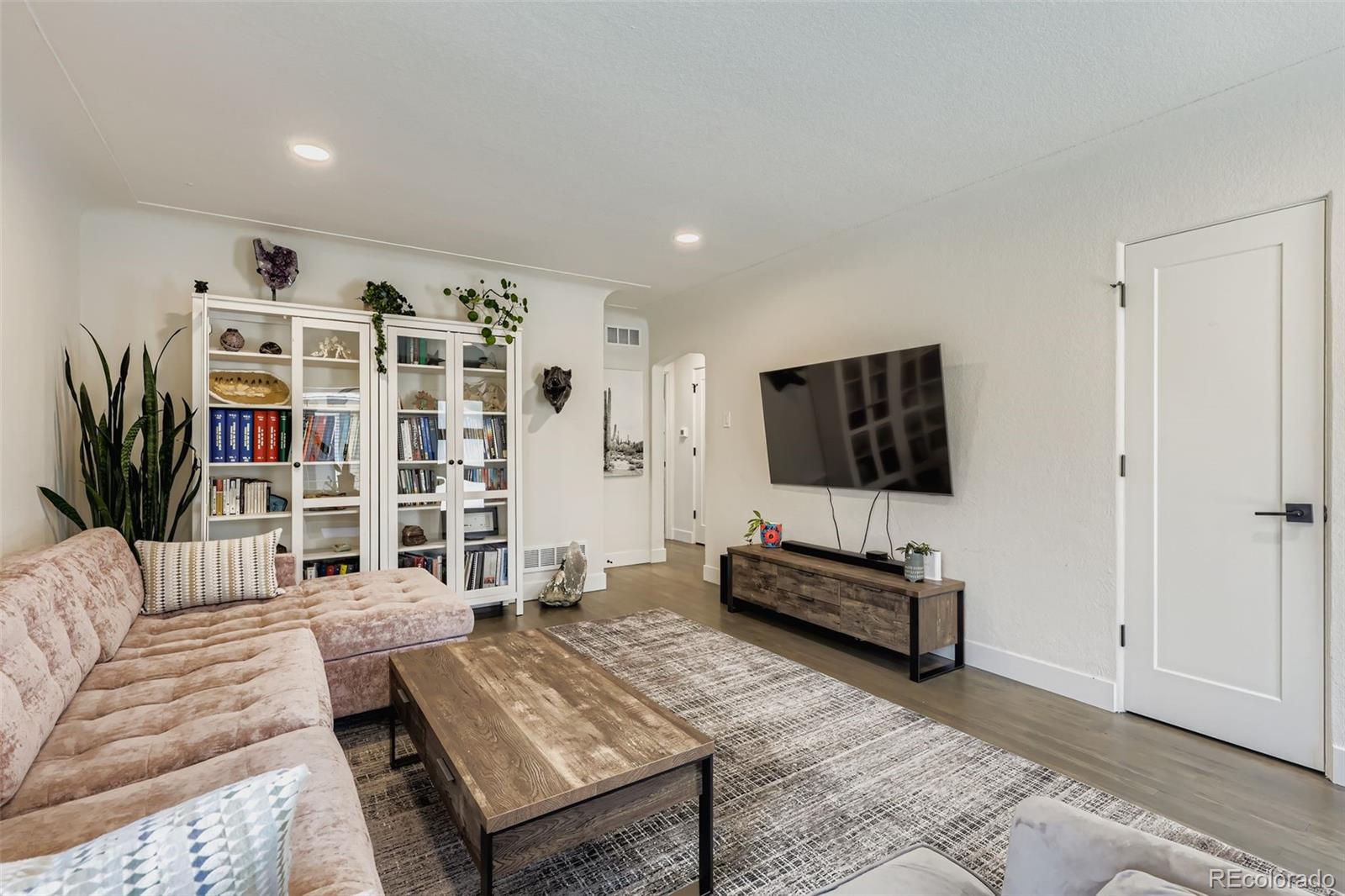 MLS Image #4 for 5219 e martin luther king jr boulevard,denver, Colorado