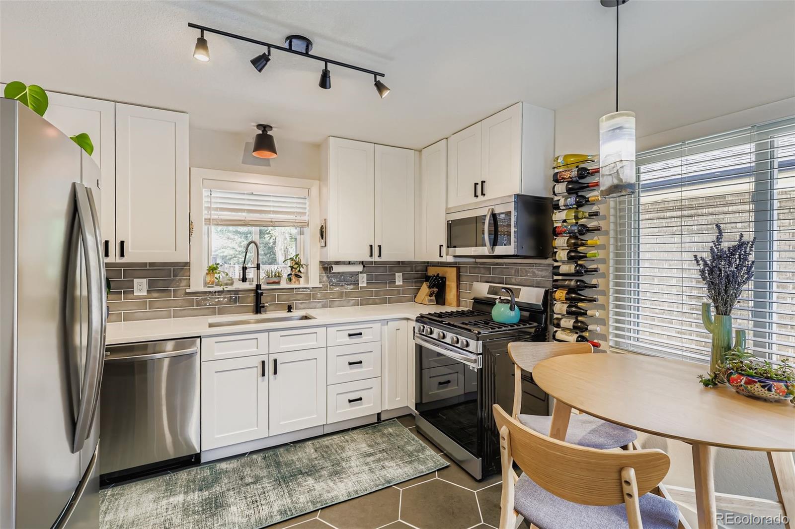 MLS Image #5 for 5219 e martin luther king jr boulevard,denver, Colorado