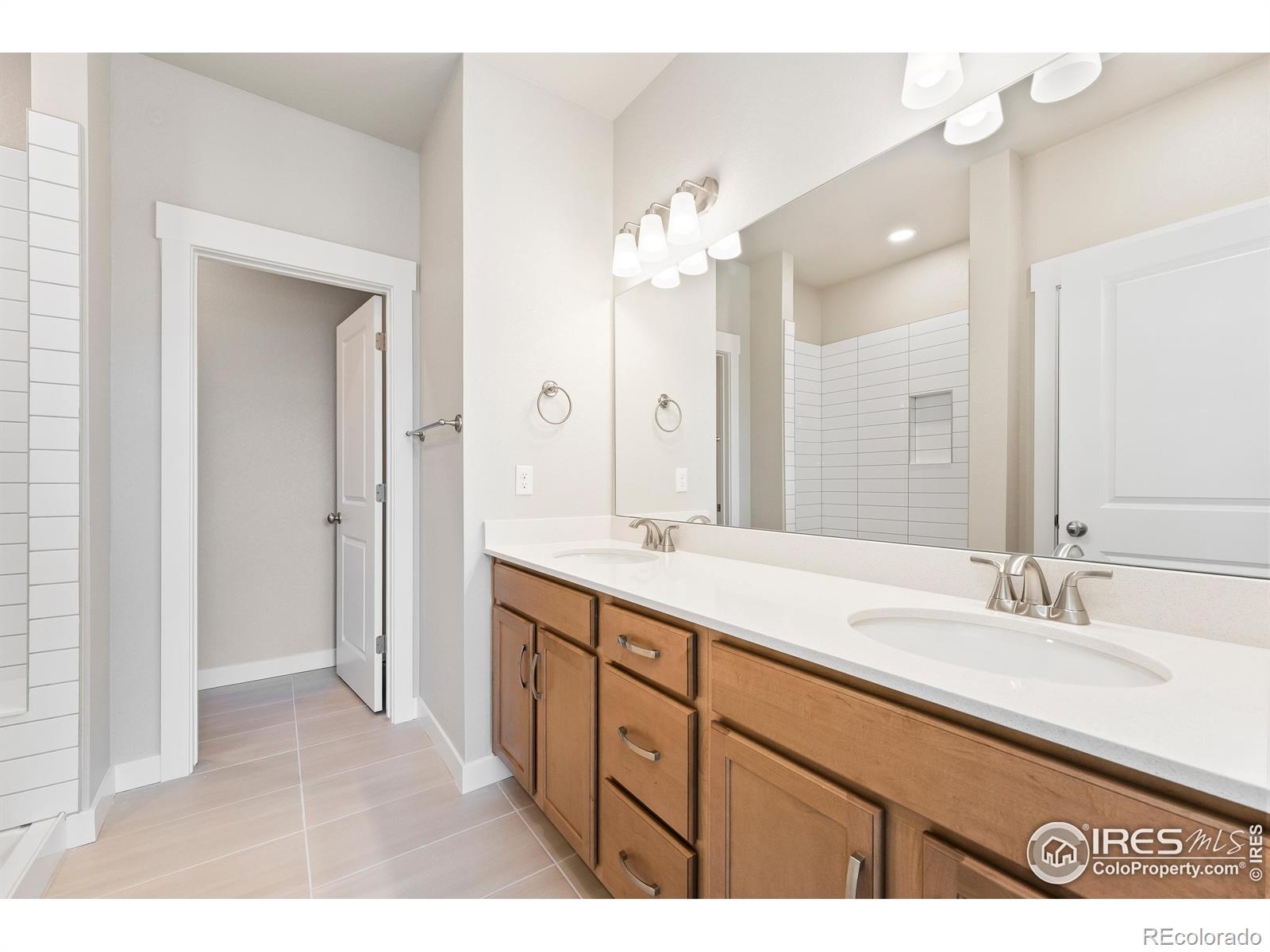 MLS Image #11 for 4105  north park drive,loveland, Colorado