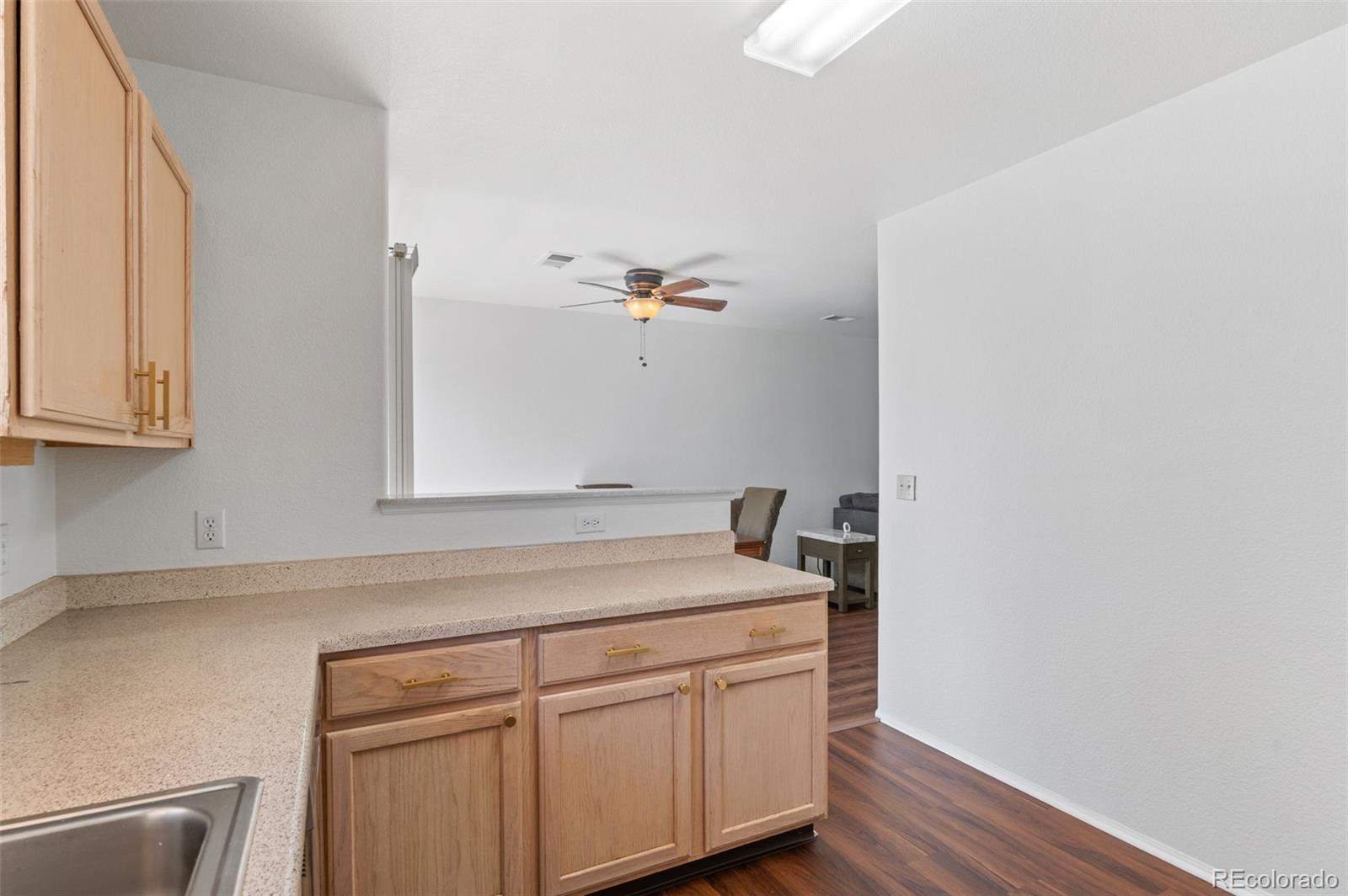 MLS Image #11 for 1387 s danube court,aurora, Colorado