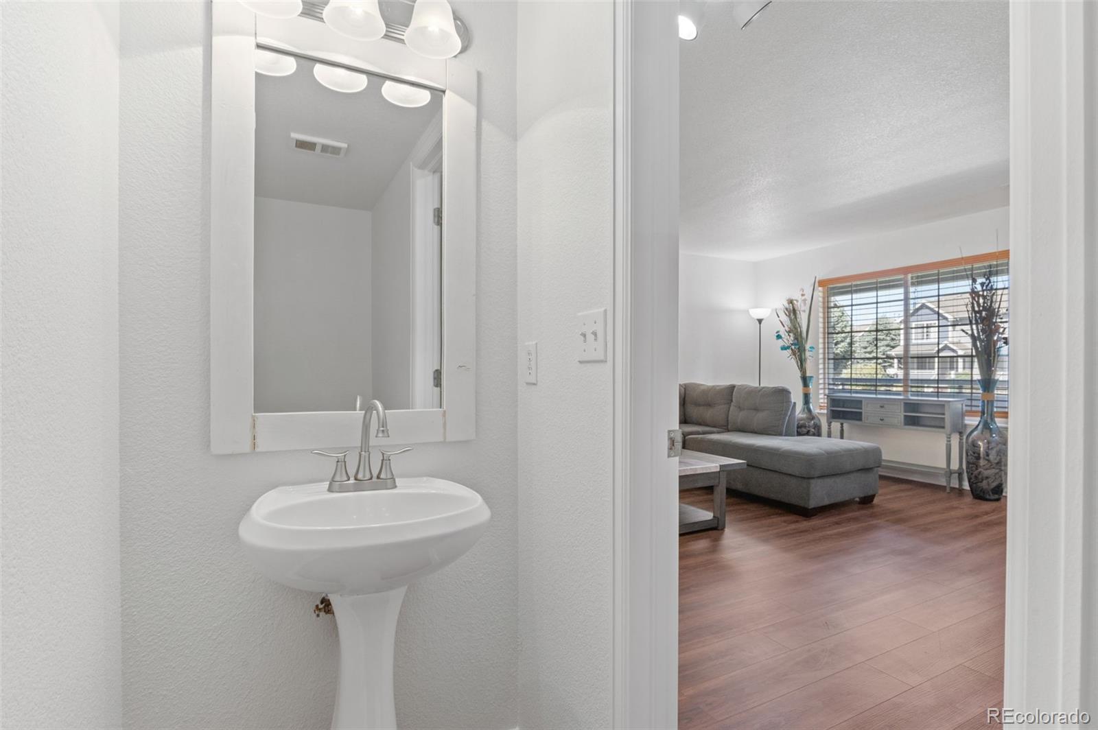 MLS Image #14 for 1387 s danube court,aurora, Colorado