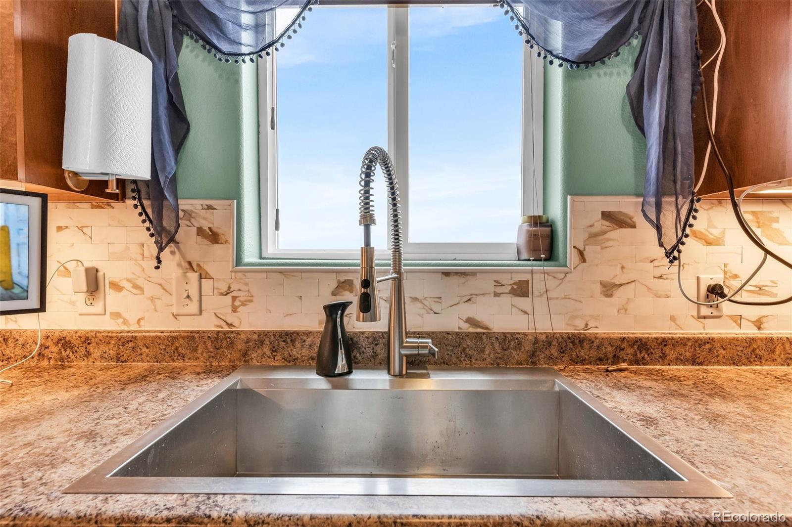 MLS Image #10 for 2108  oneal circle,pueblo, Colorado