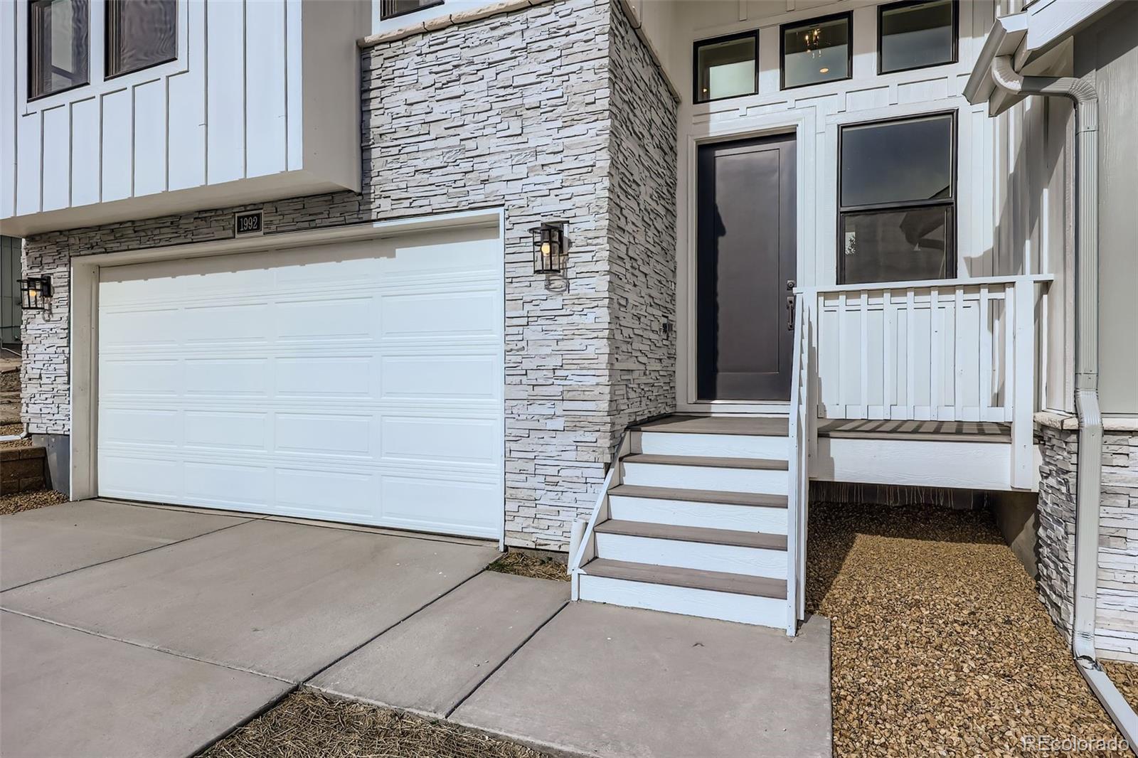 MLS Image #2 for 1992  grayside circle,castle rock, Colorado