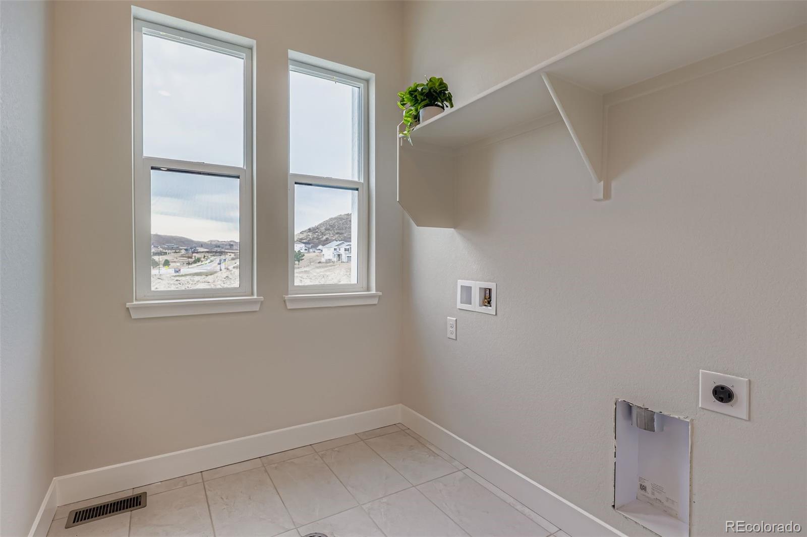 MLS Image #23 for 1992  grayside circle,castle rock, Colorado