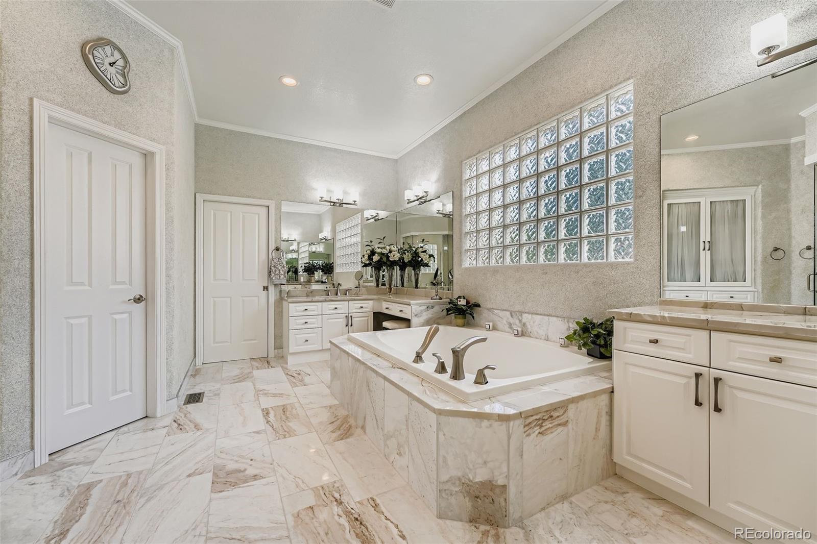 MLS Image #23 for 15572 e progress circle,centennial, Colorado
