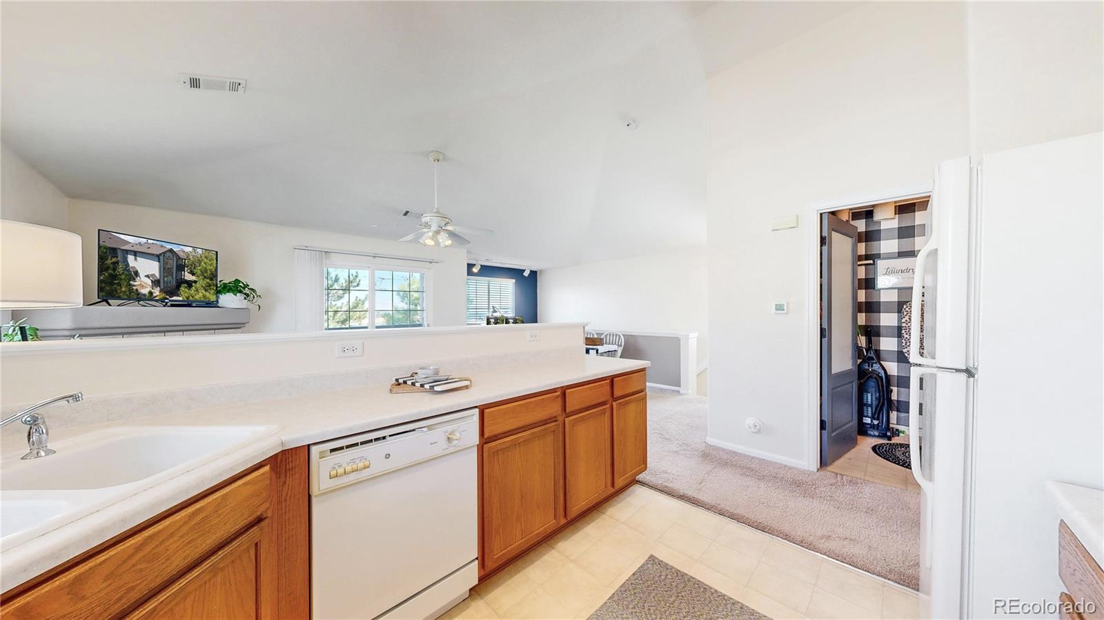 MLS Image #11 for 3291 e 103rd place 1507,thornton, Colorado