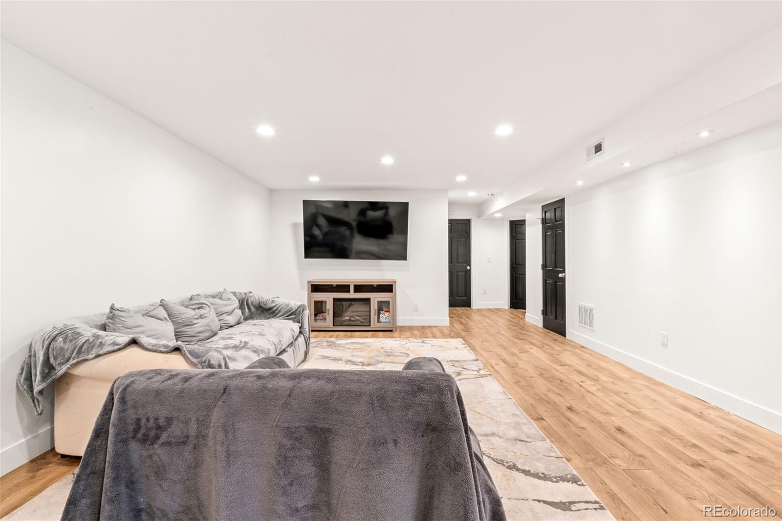 MLS Image #32 for 5745 s andes street,aurora, Colorado