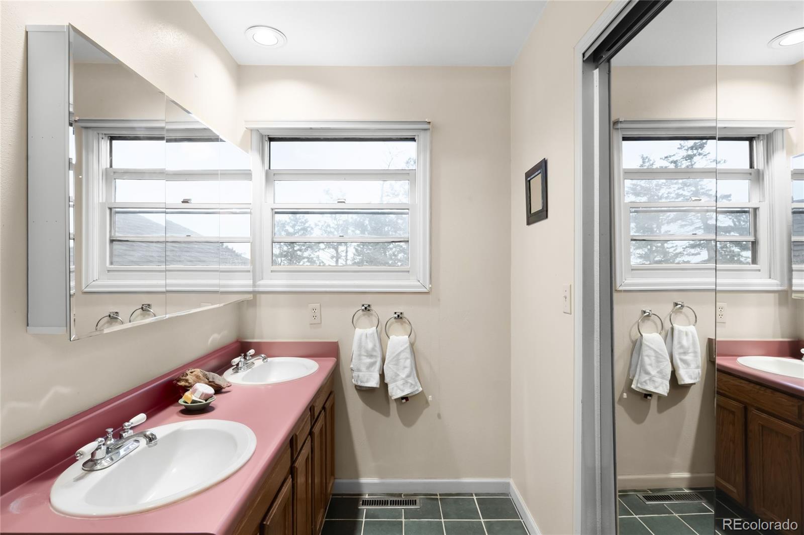 MLS Image #23 for 394  deer trail circle,boulder, Colorado