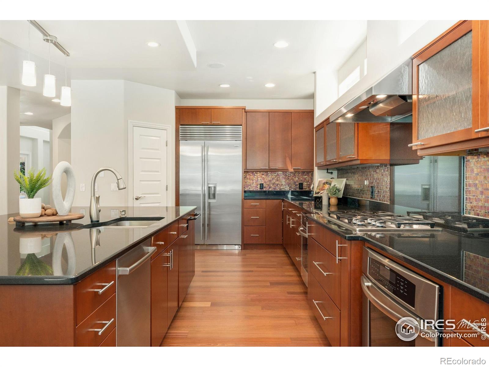 MLS Image #12 for 1603  birchwood court,lafayette, Colorado