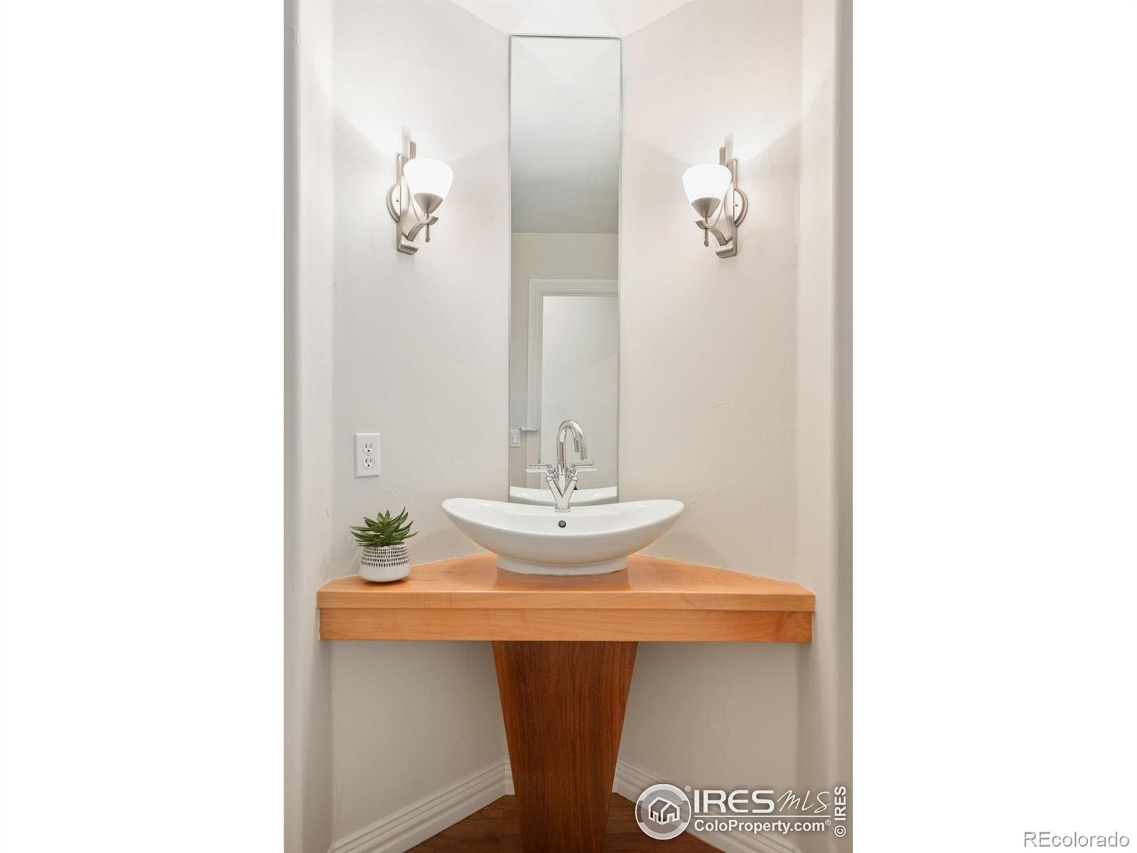 MLS Image #14 for 1603  birchwood court,lafayette, Colorado