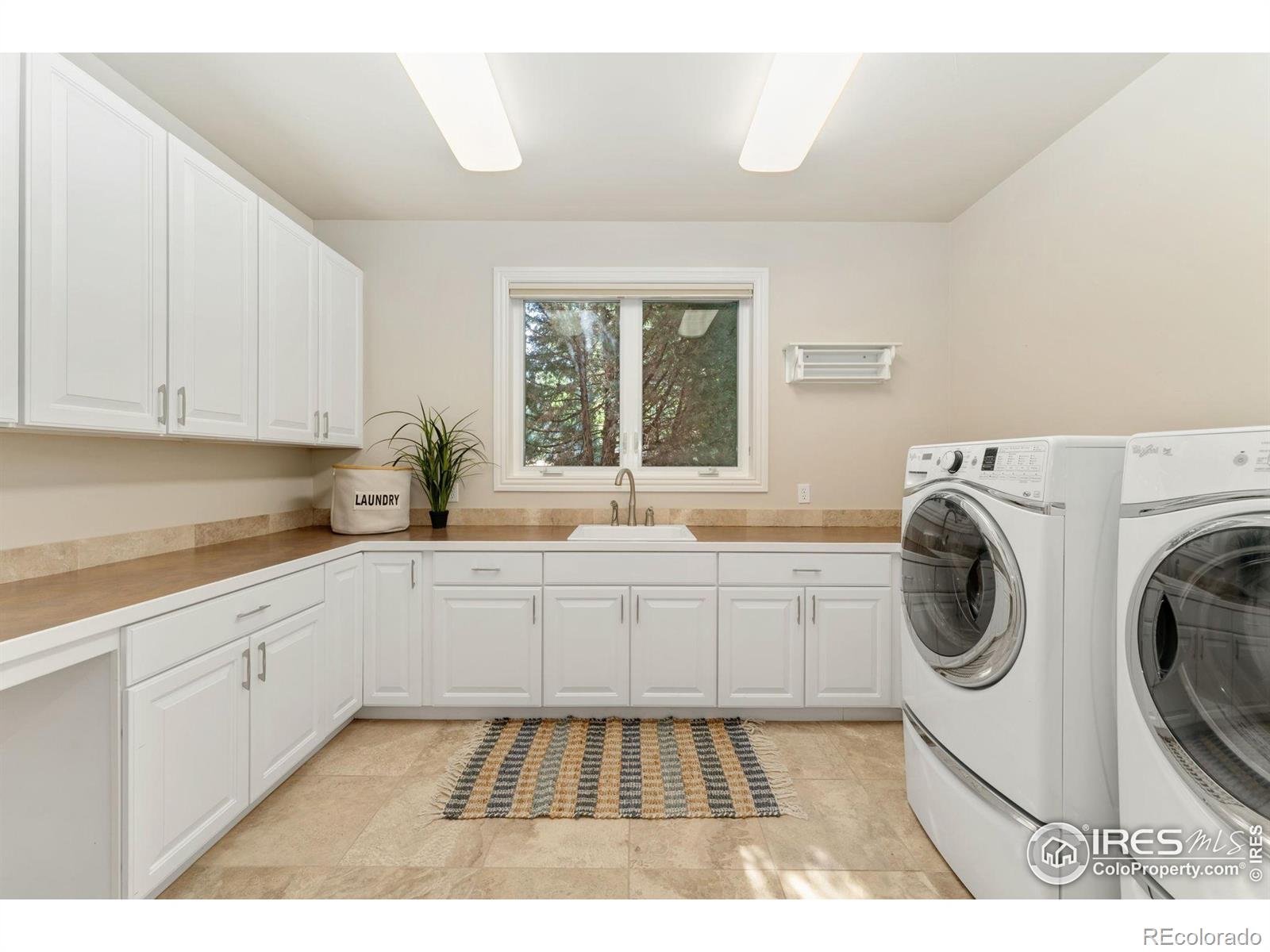 MLS Image #15 for 1603  birchwood court,lafayette, Colorado