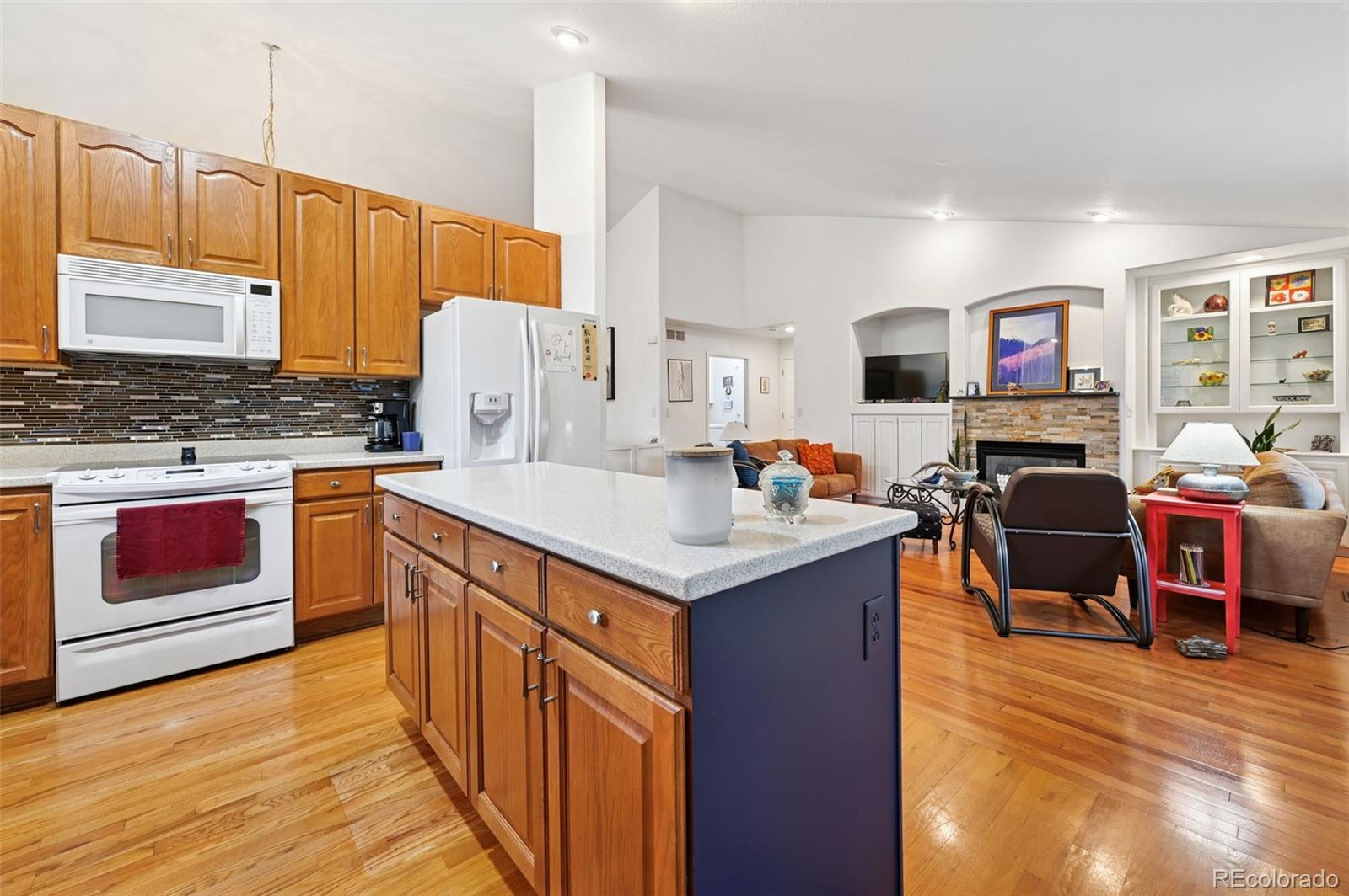 MLS Image #10 for 1341 s lansing court,aurora, Colorado