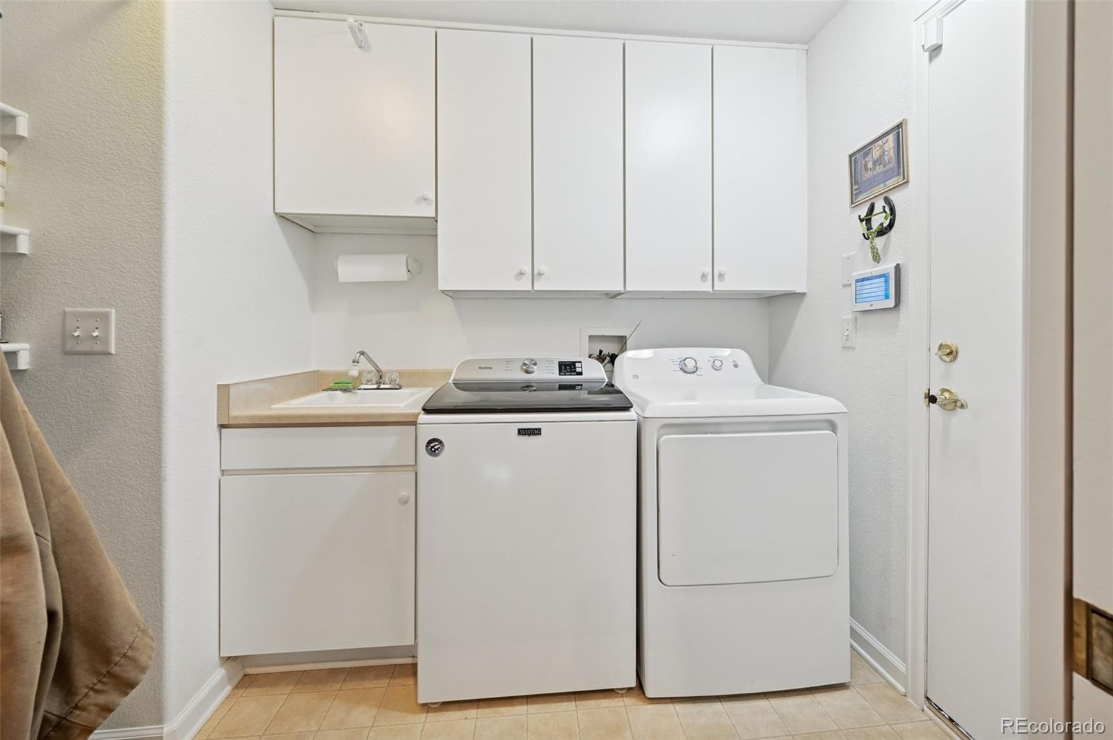 MLS Image #36 for 1341 s lansing court,aurora, Colorado