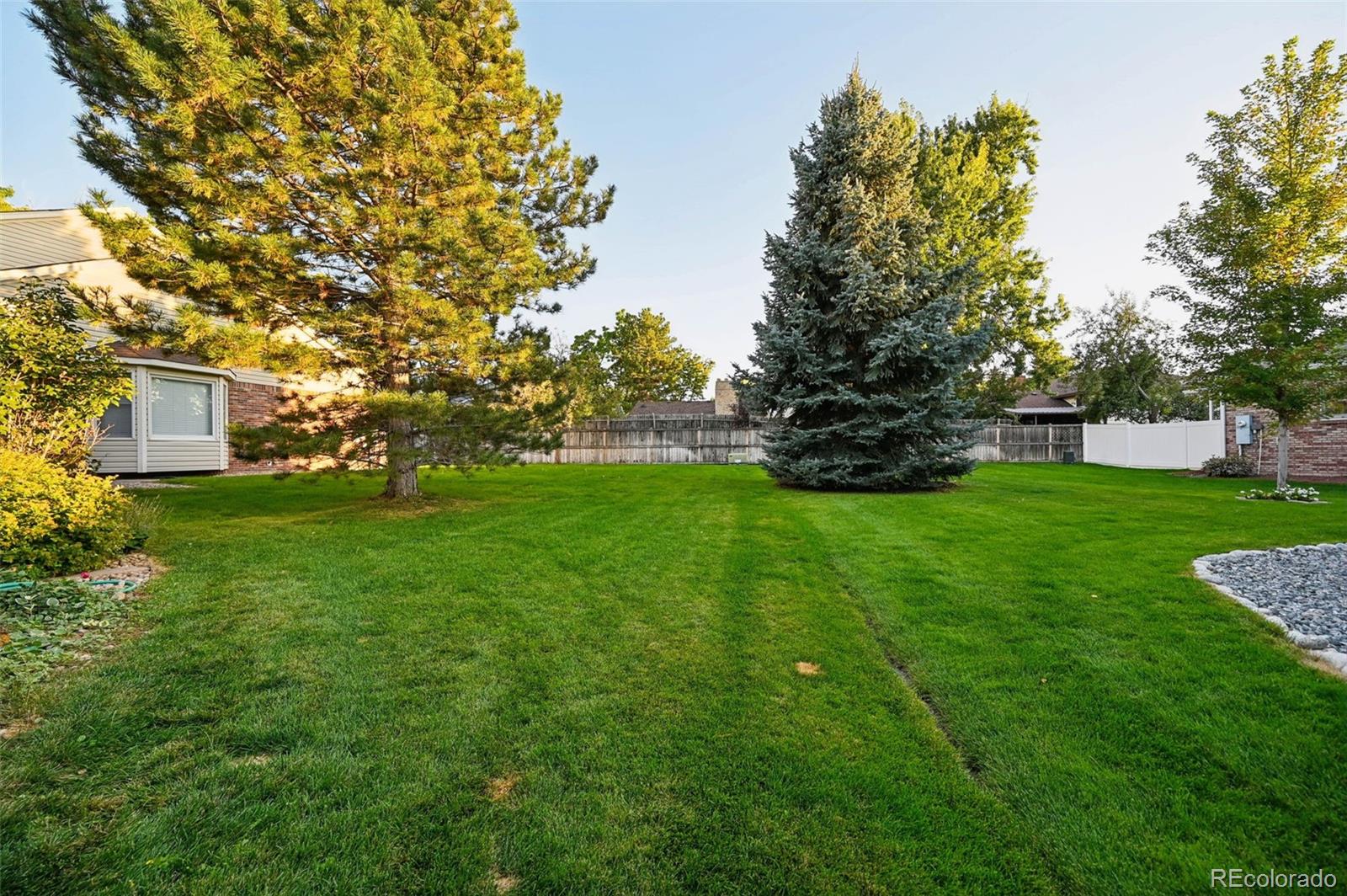 MLS Image #38 for 1341 s lansing court,aurora, Colorado