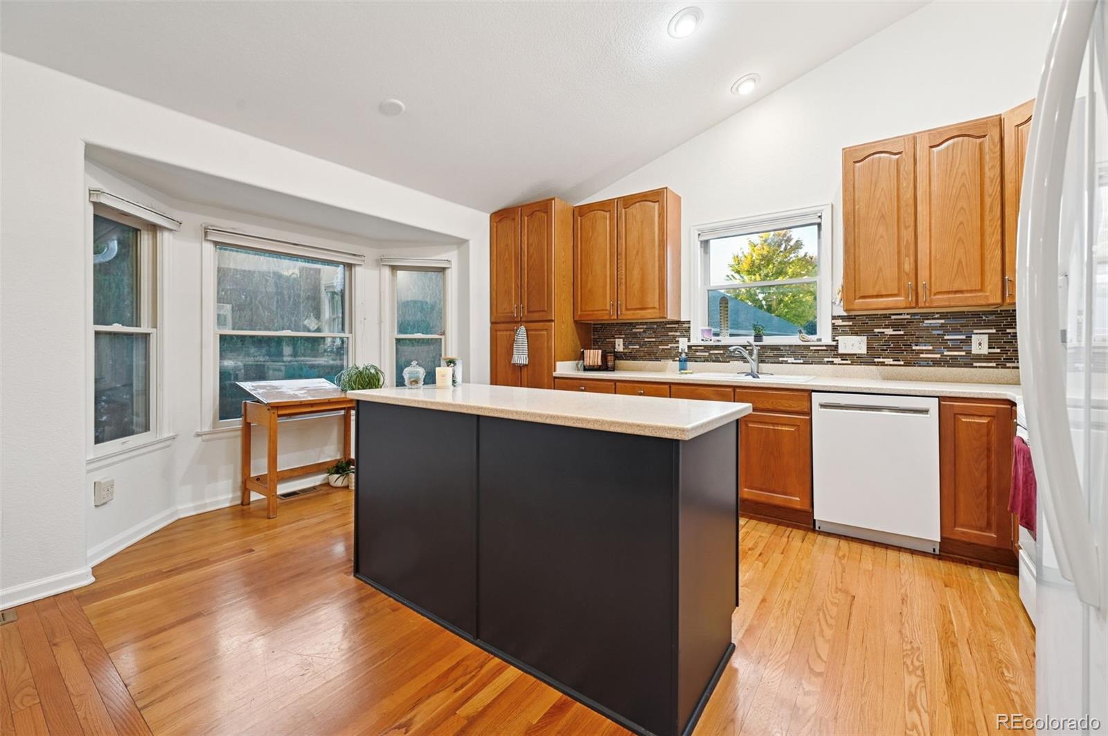 MLS Image #8 for 1341 s lansing court,aurora, Colorado