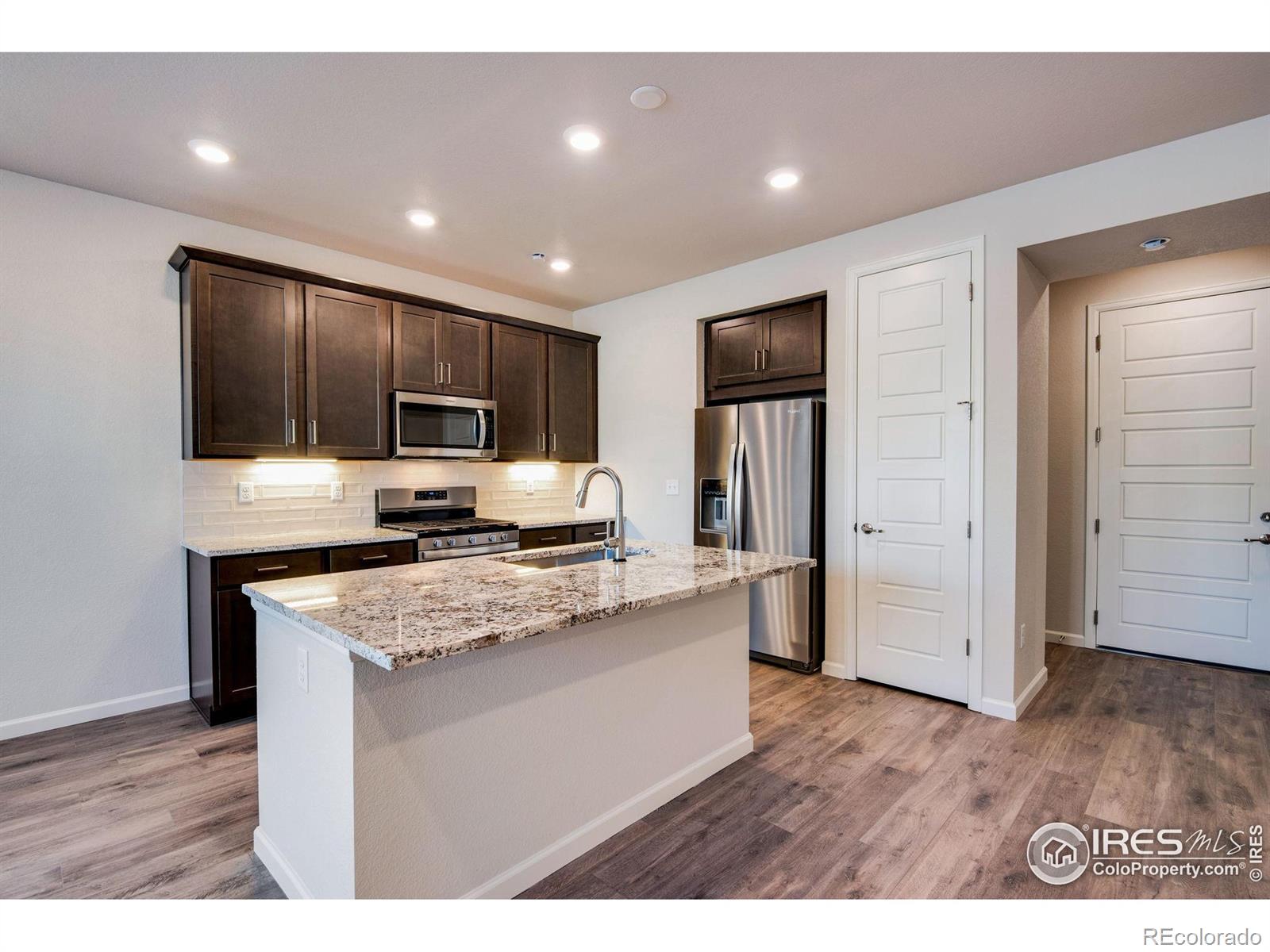 MLS Image #12 for 1777  mount meeker avenue,berthoud, Colorado