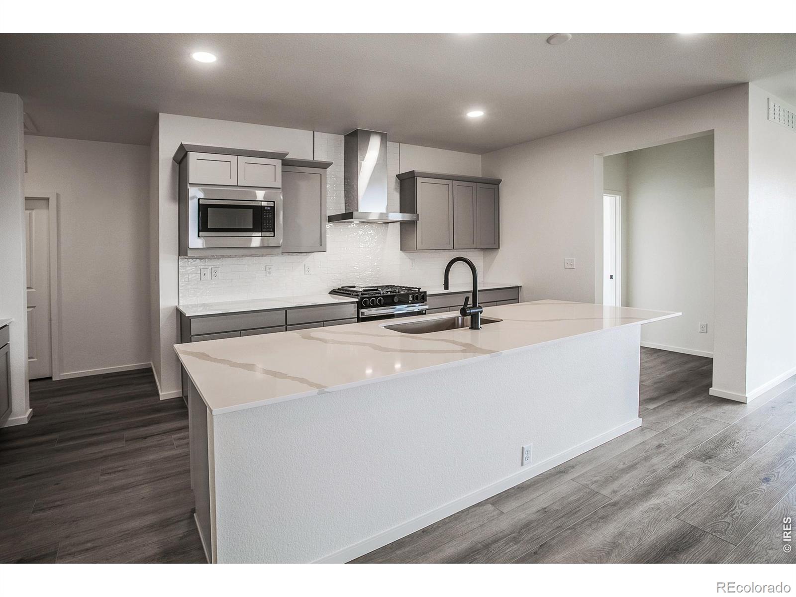 MLS Image #10 for 6071  red barn road,timnath, Colorado
