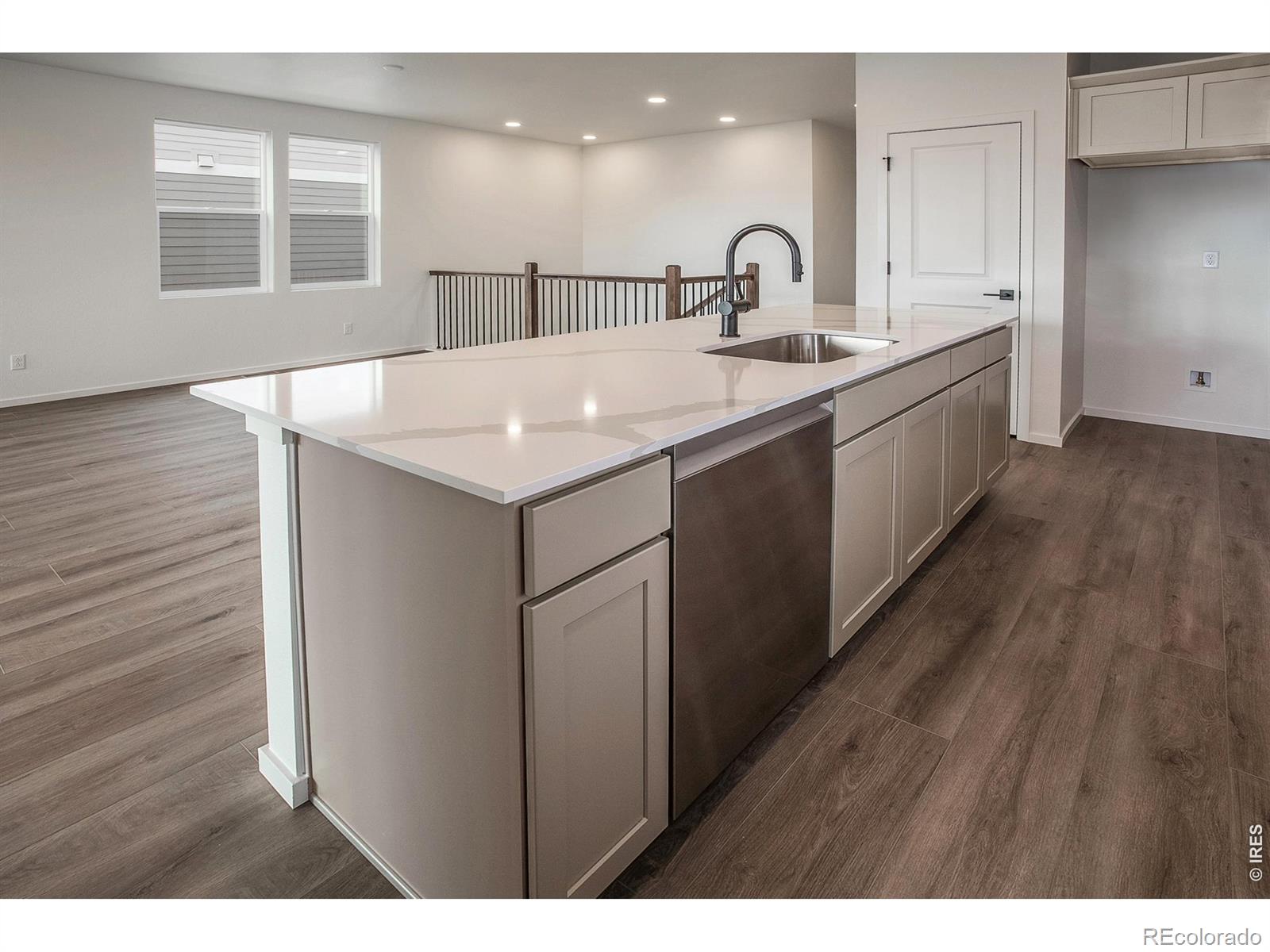 MLS Image #15 for 6071  red barn road,timnath, Colorado