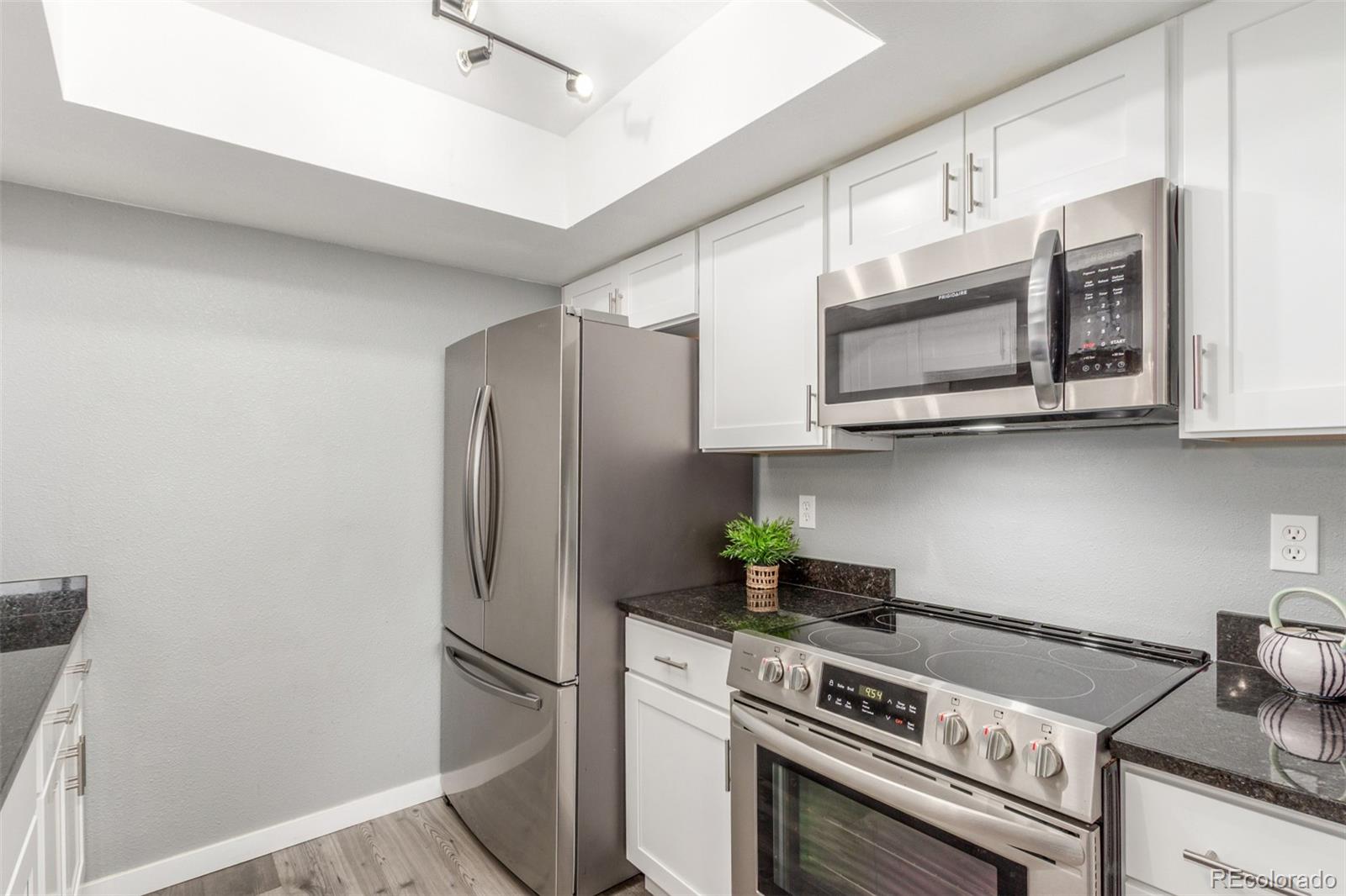 MLS Image #11 for 7740 w 87th drive c,arvada, Colorado
