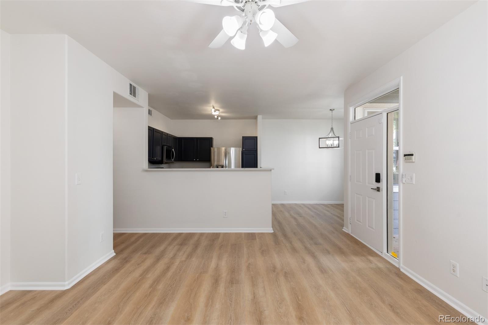 MLS Image #11 for 8500 e jefferson avenue,denver, Colorado