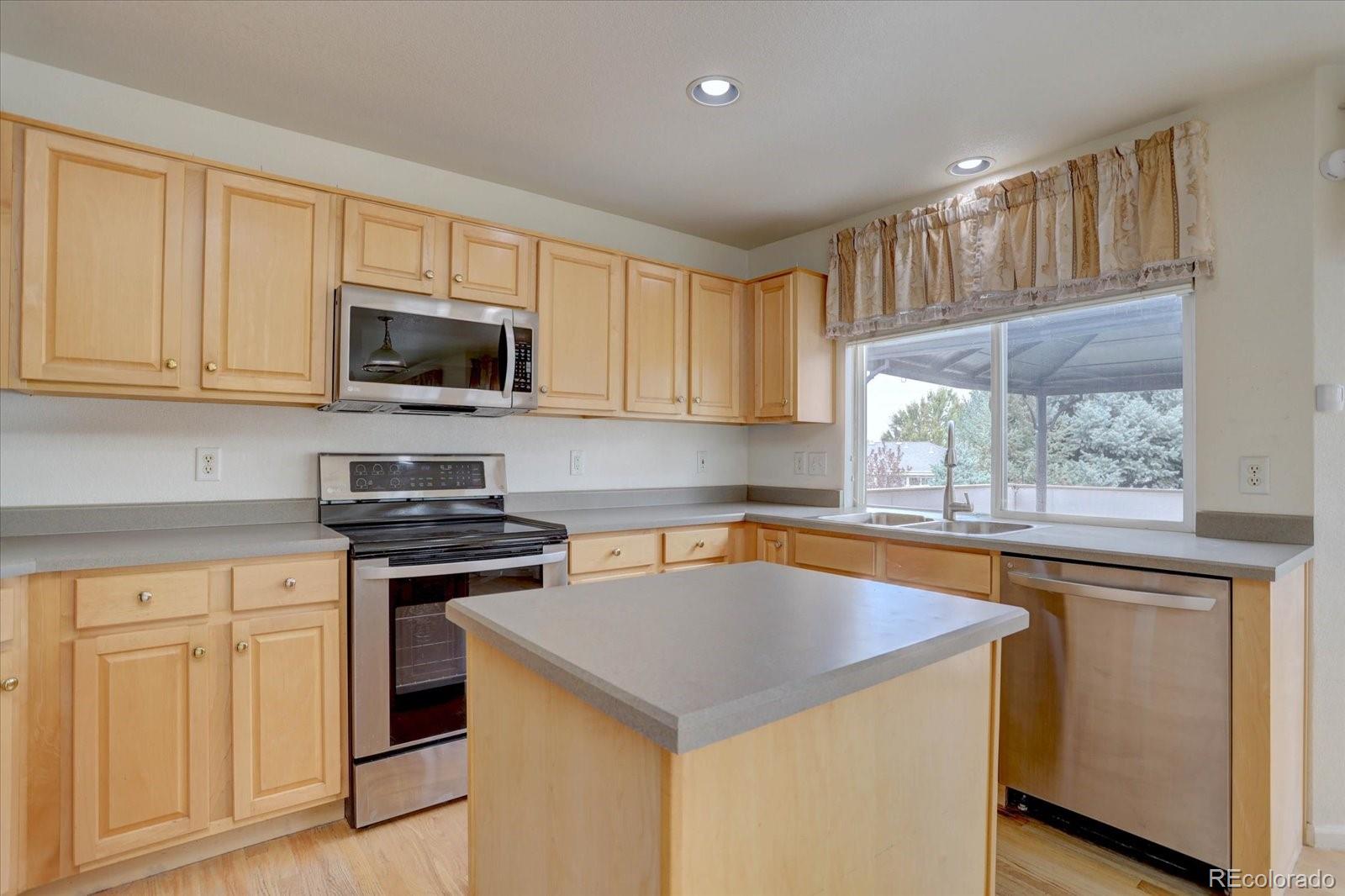 MLS Image #8 for 18235 e amherst drive,aurora, Colorado