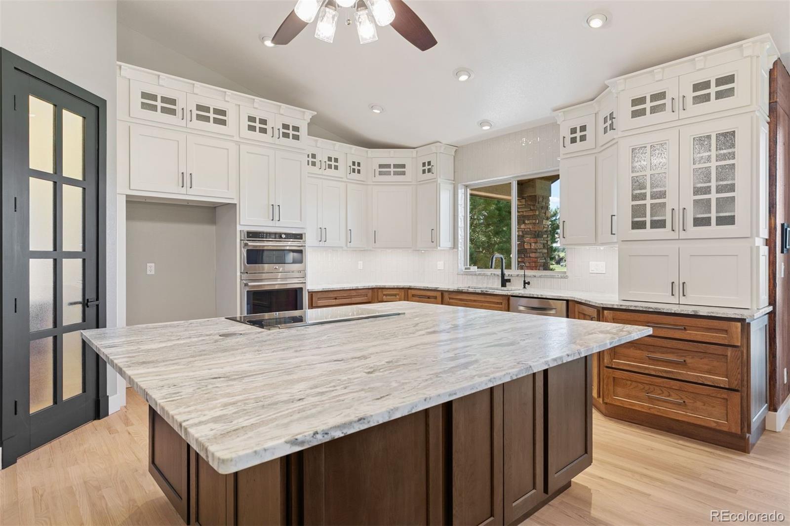 MLS Image #11 for 1324  chapel royal court,monument, Colorado
