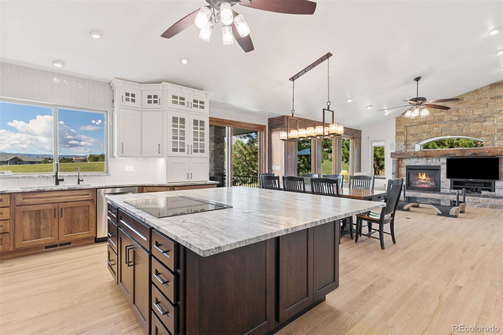MLS Image #2 for 1324  chapel royal court,monument, Colorado