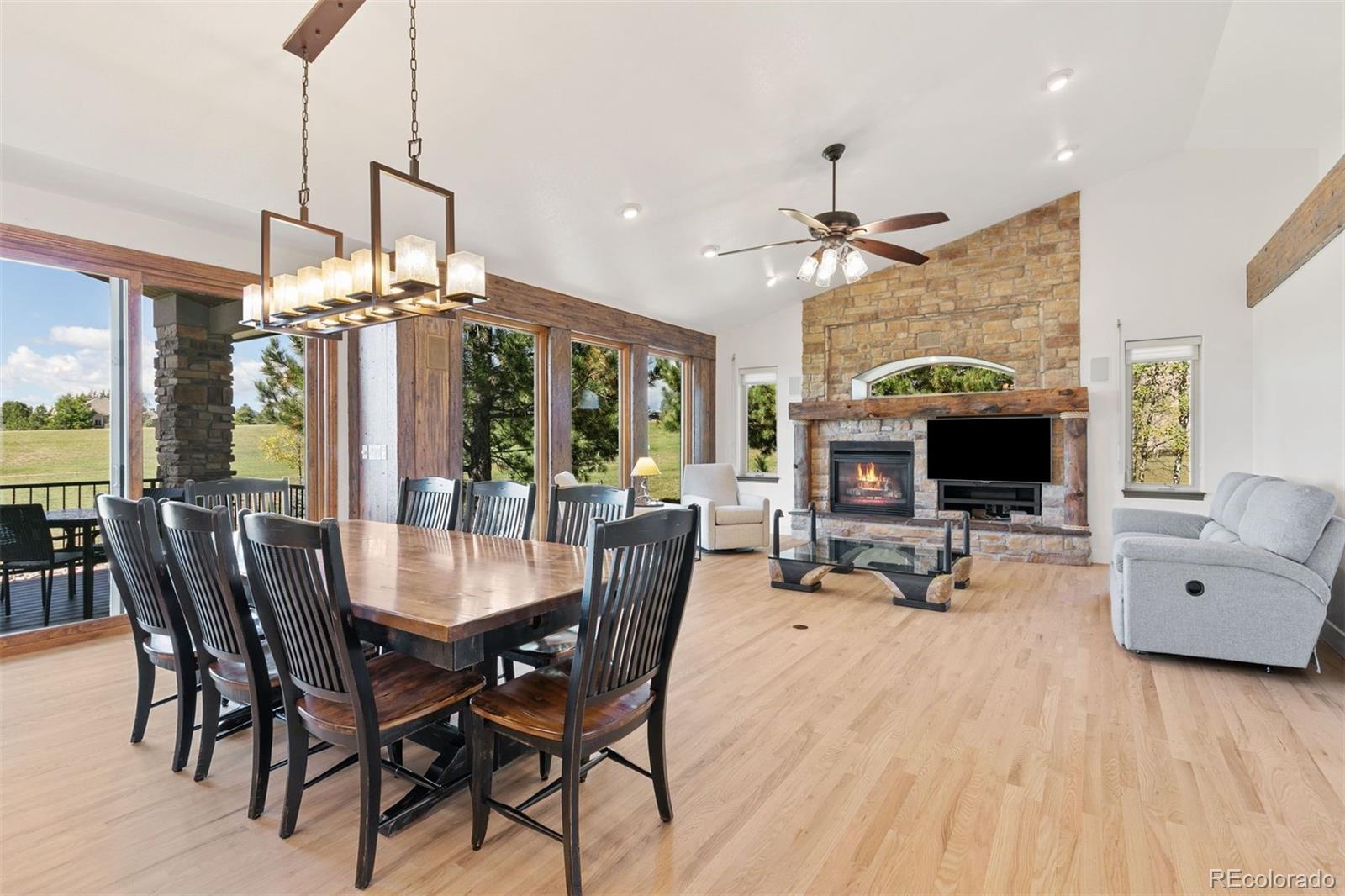 MLS Image #3 for 1324  chapel royal court,monument, Colorado