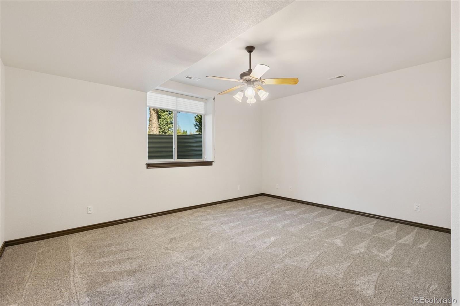 MLS Image #46 for 1324  chapel royal court,monument, Colorado