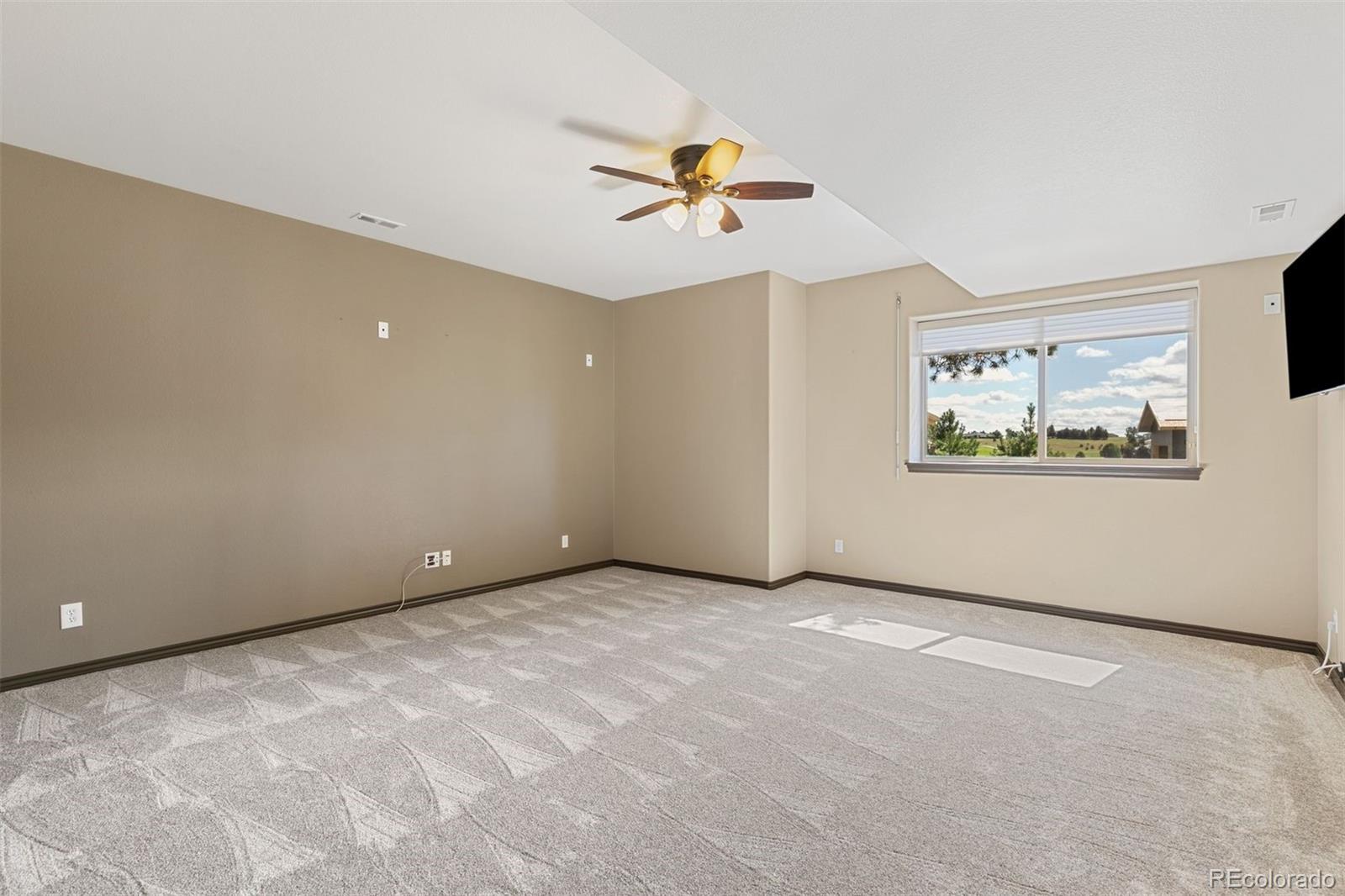 MLS Image #47 for 1324  chapel royal court,monument, Colorado