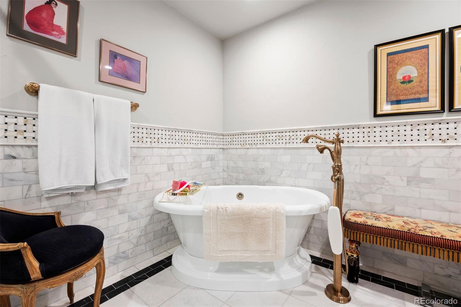 MLS Image #24 for 2800 s university boulevard,denver, Colorado