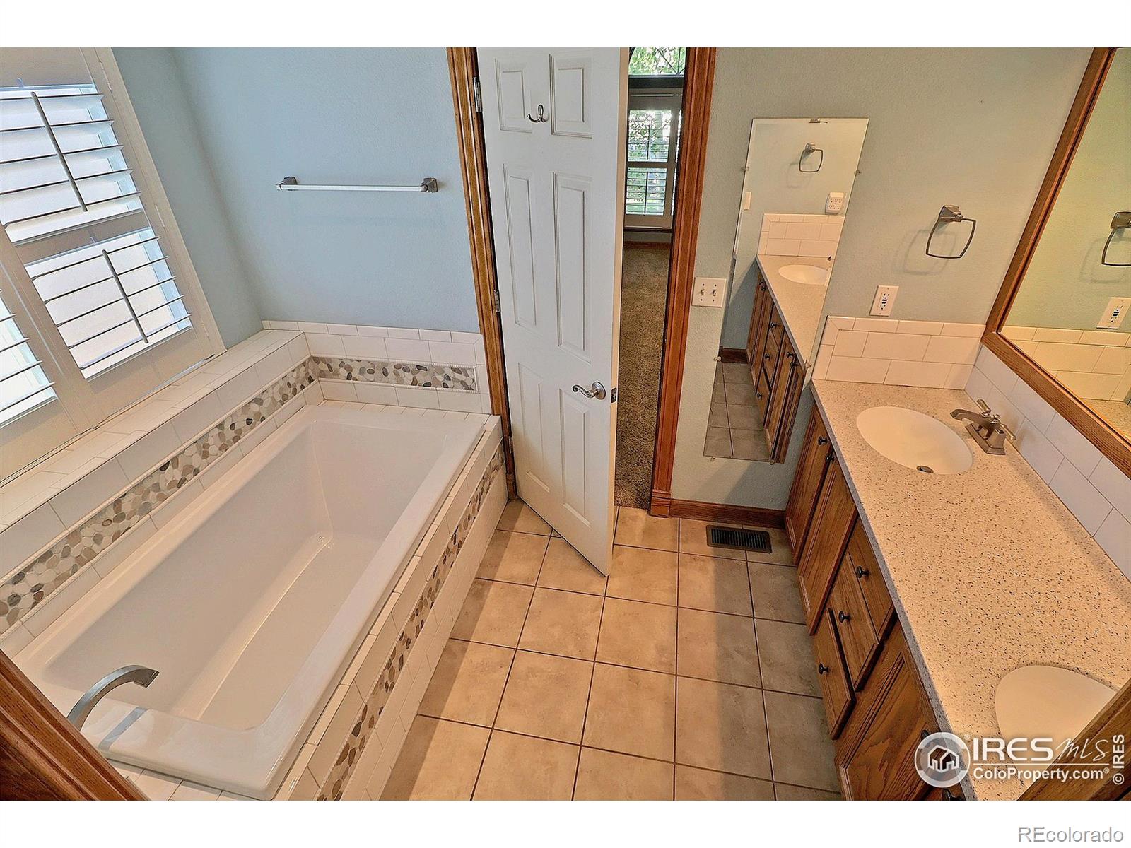 MLS Image #21 for 828  52nd avenue,greeley, Colorado