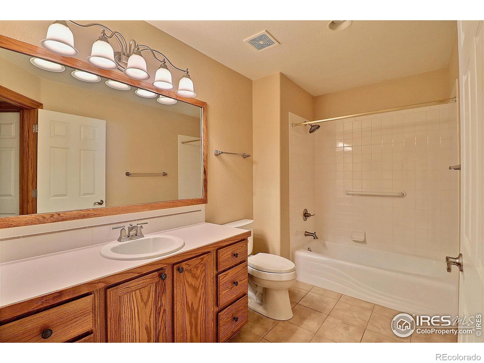 MLS Image #30 for 828  52nd avenue,greeley, Colorado